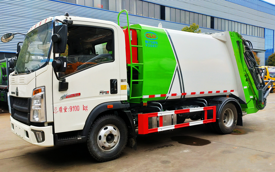 豪沃悍將7方壓縮垃圾車(chē)