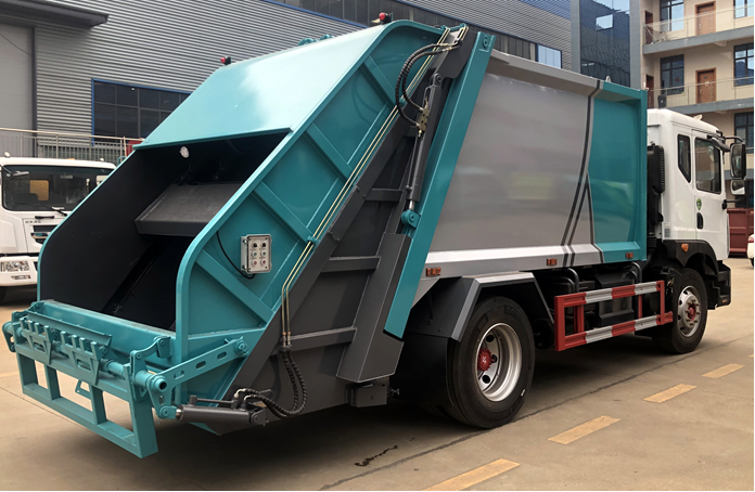 東風D9，十方壓縮垃圾車