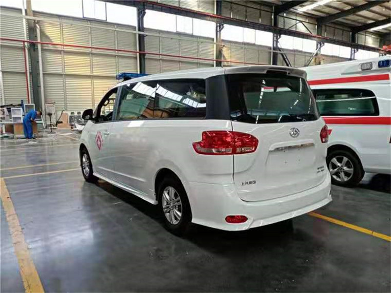 國(guó)六上汽大通G10救護(hù)車(chē)轉(zhuǎn)運(yùn)型